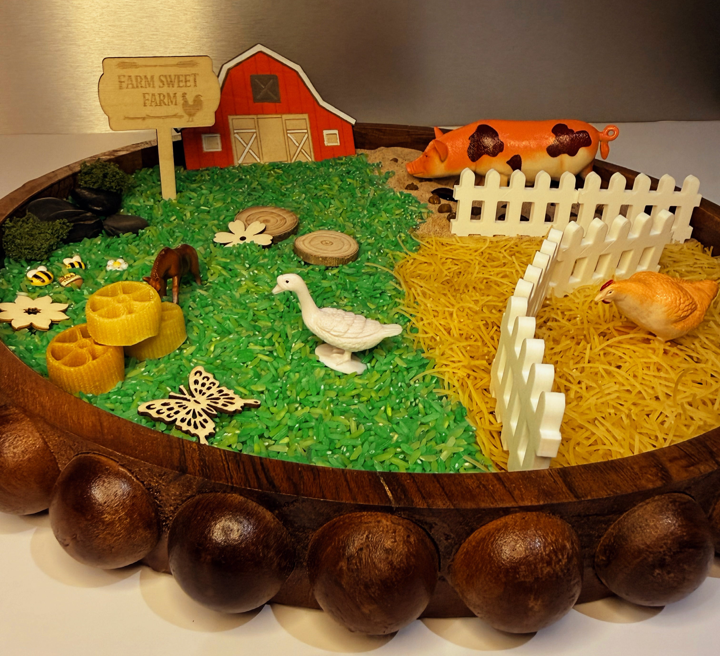 Farmyard Sensory Tray