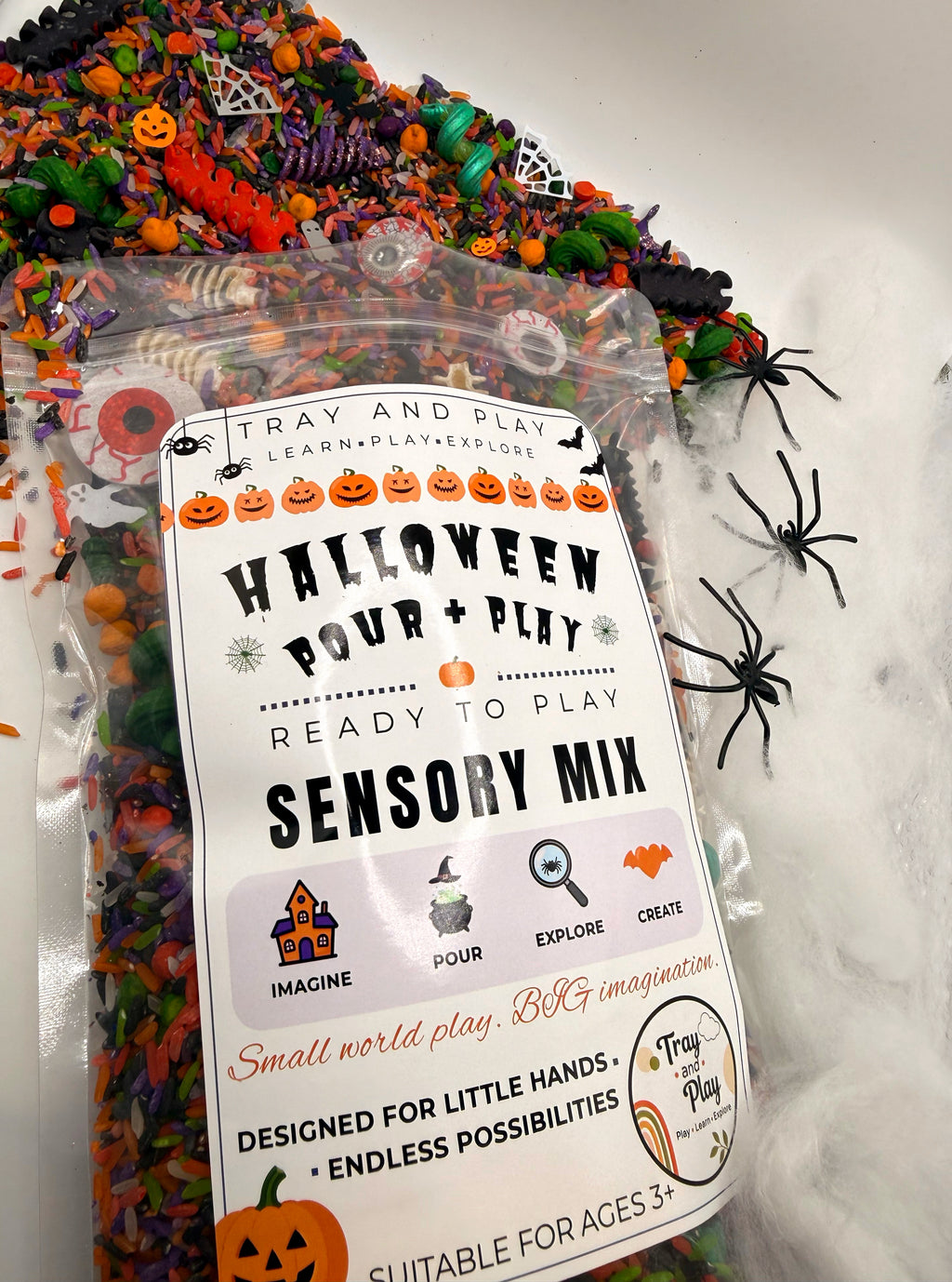 Halloween Pour & Play Kit