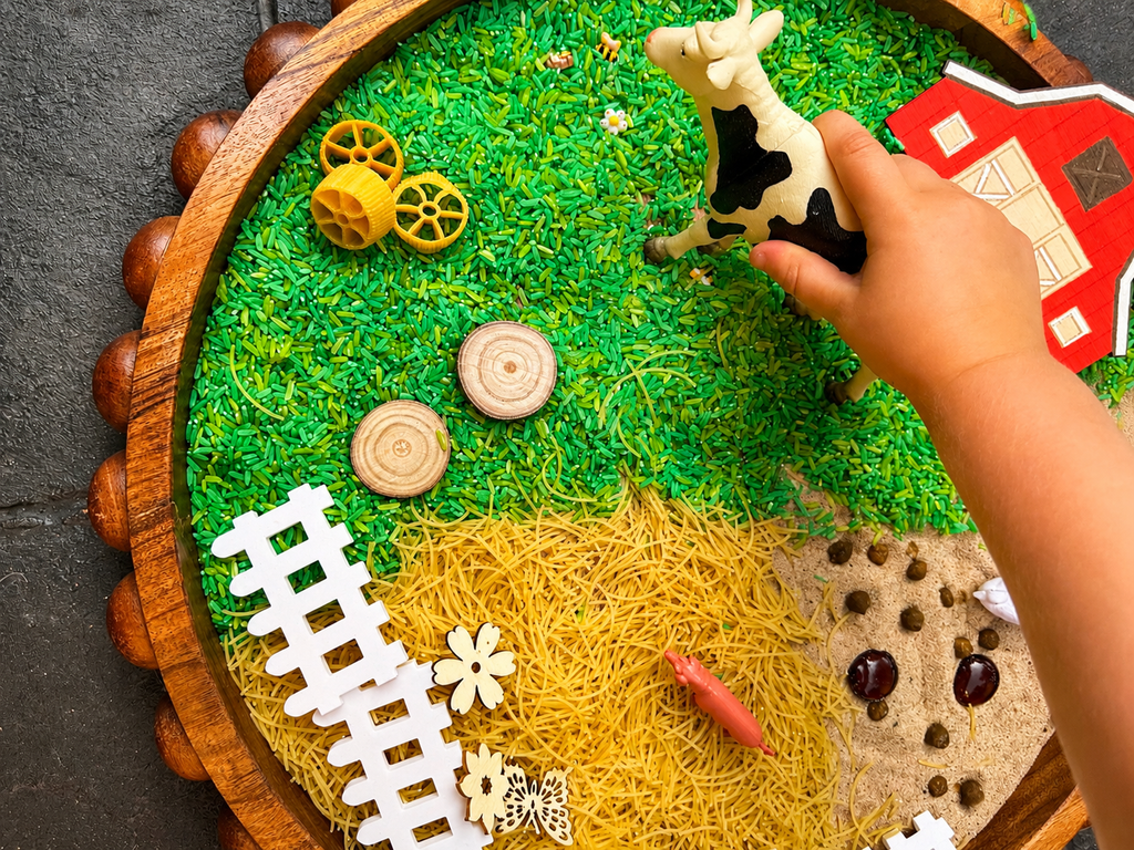 Farmyard Sensory Tray