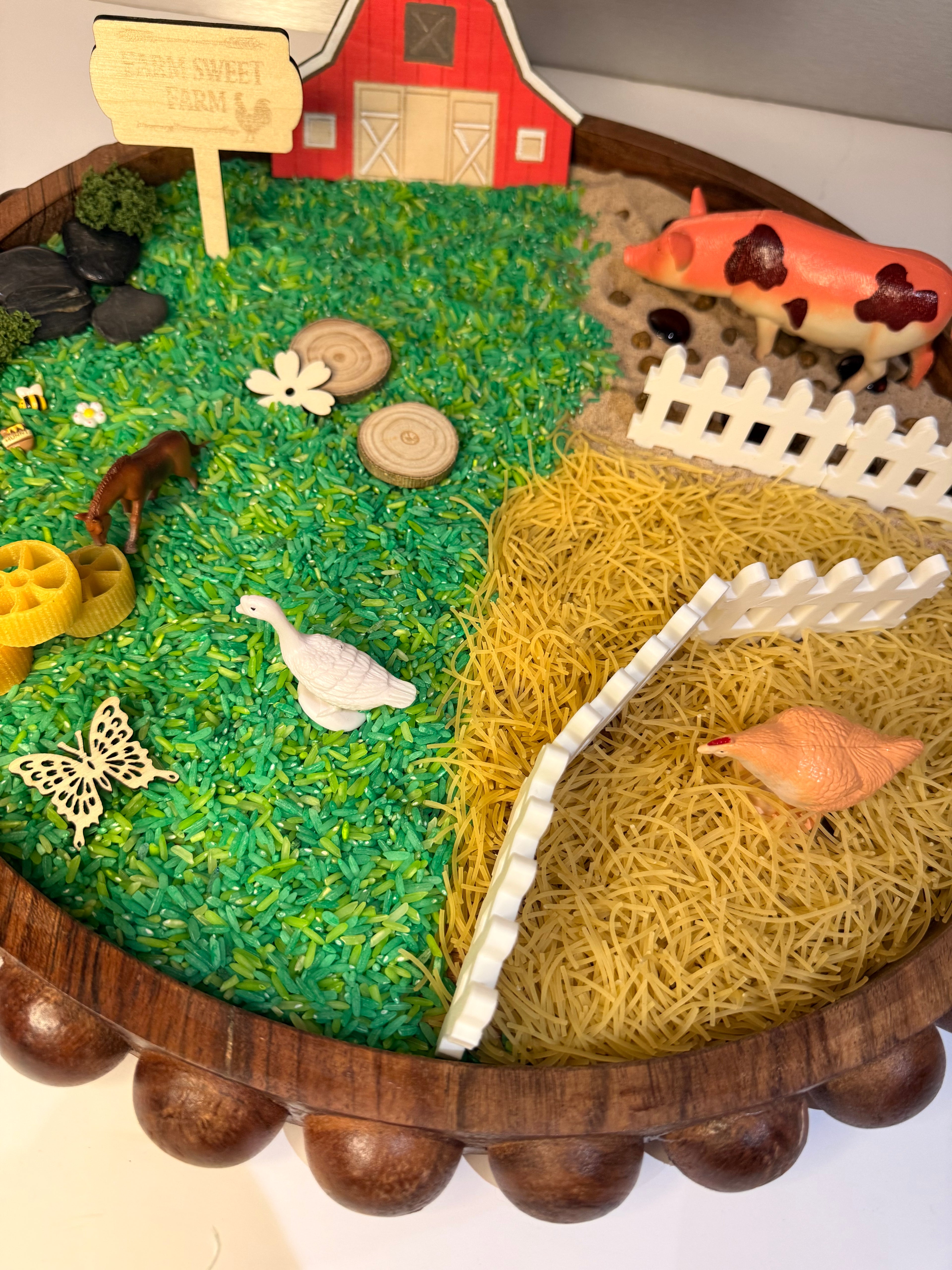 Farmyard Sensory Tray