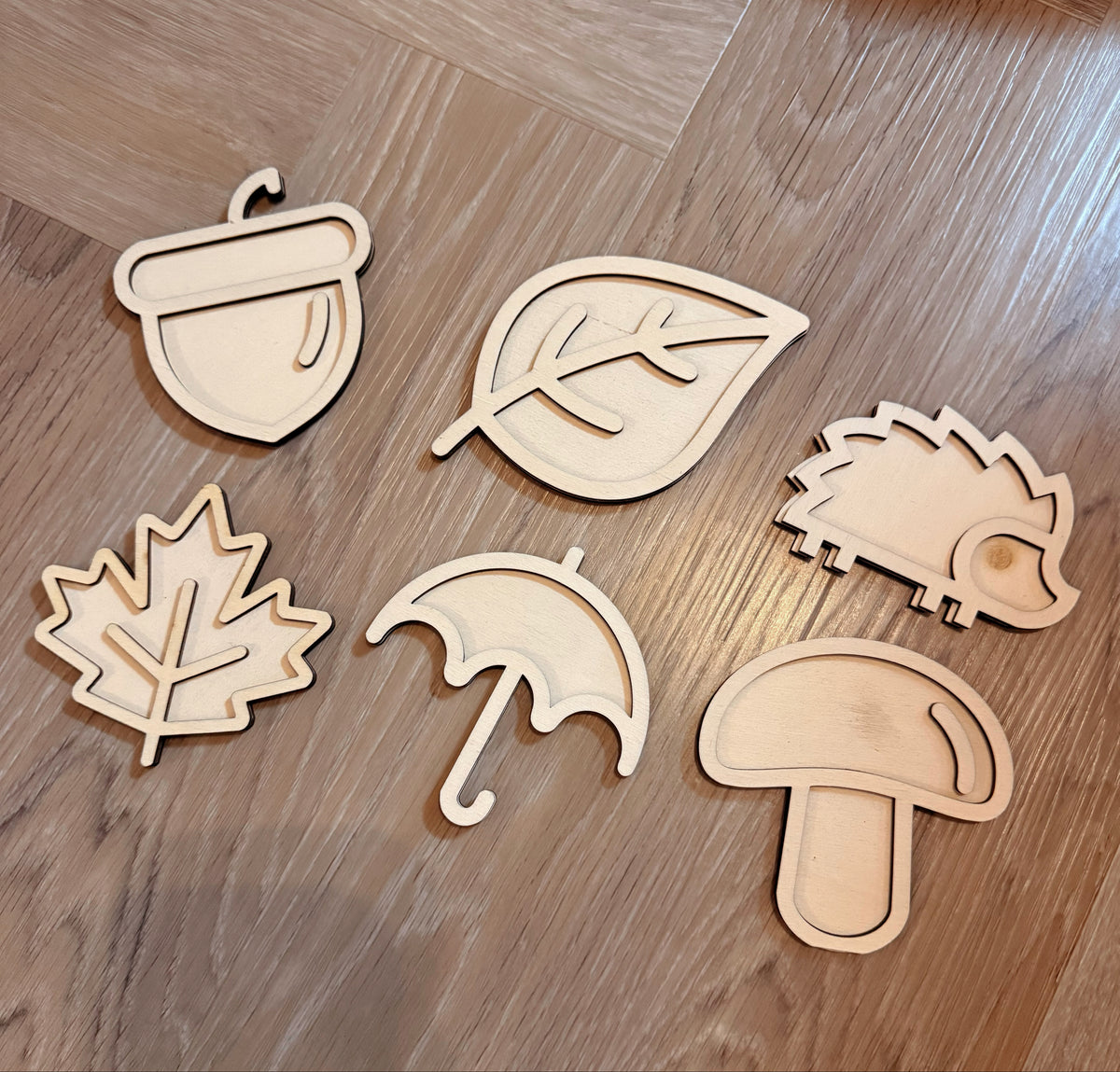 Autumn Wooden Sensory Scoops – 6 Piece Set