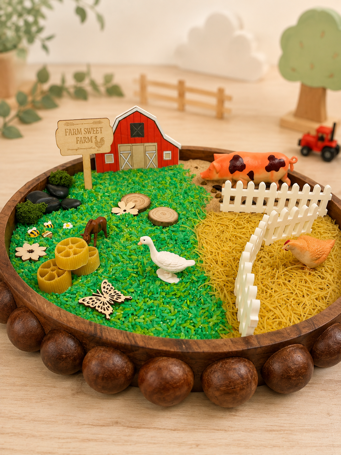 Farmyard Sensory Tray